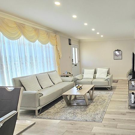 Luxurious Cozy House In Bluffs With Lake View Villa Toronto Esterno foto