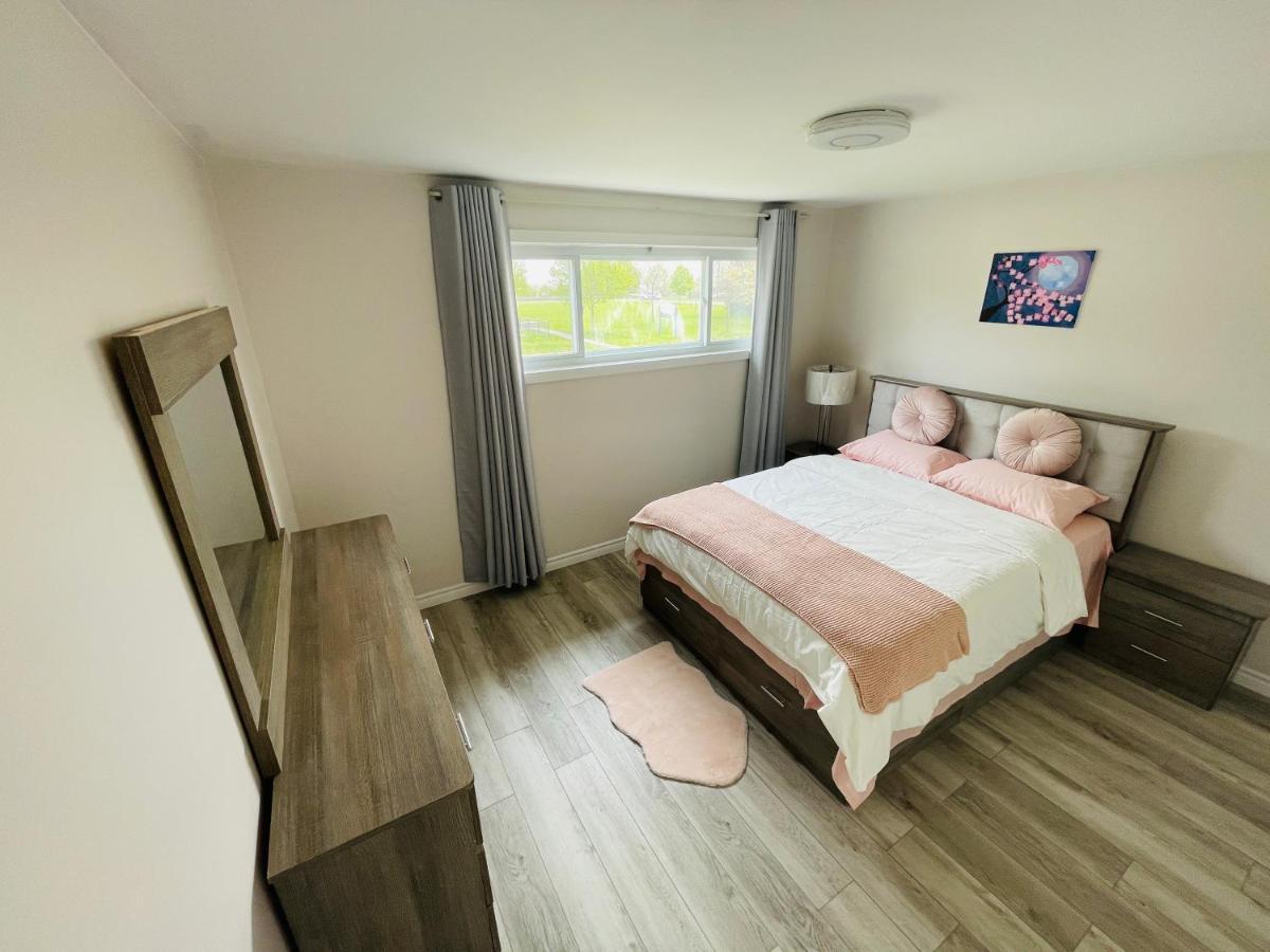 Luxurious Cozy House In Bluffs With Lake View Villa Toronto Esterno foto
