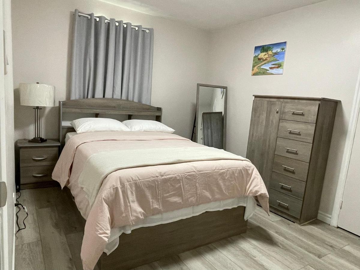 Luxurious Cozy House In Bluffs With Lake View Villa Toronto Esterno foto