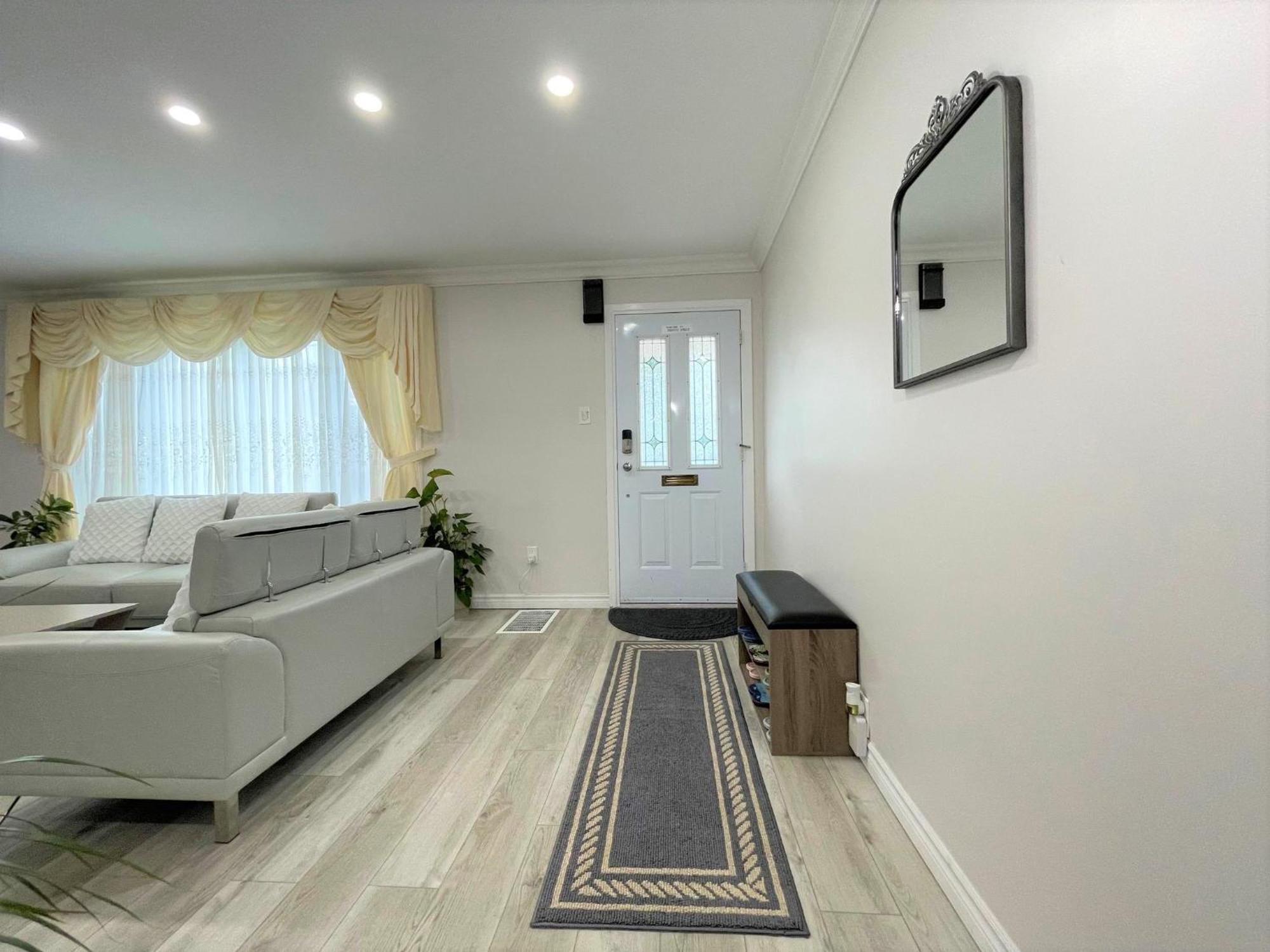 Luxurious Cozy House In Bluffs With Lake View Villa Toronto Esterno foto